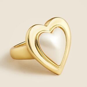 J. Crew Gold Tone Heart Ring with Faux Pearl Accent Cocktail Size 6 J.Crew